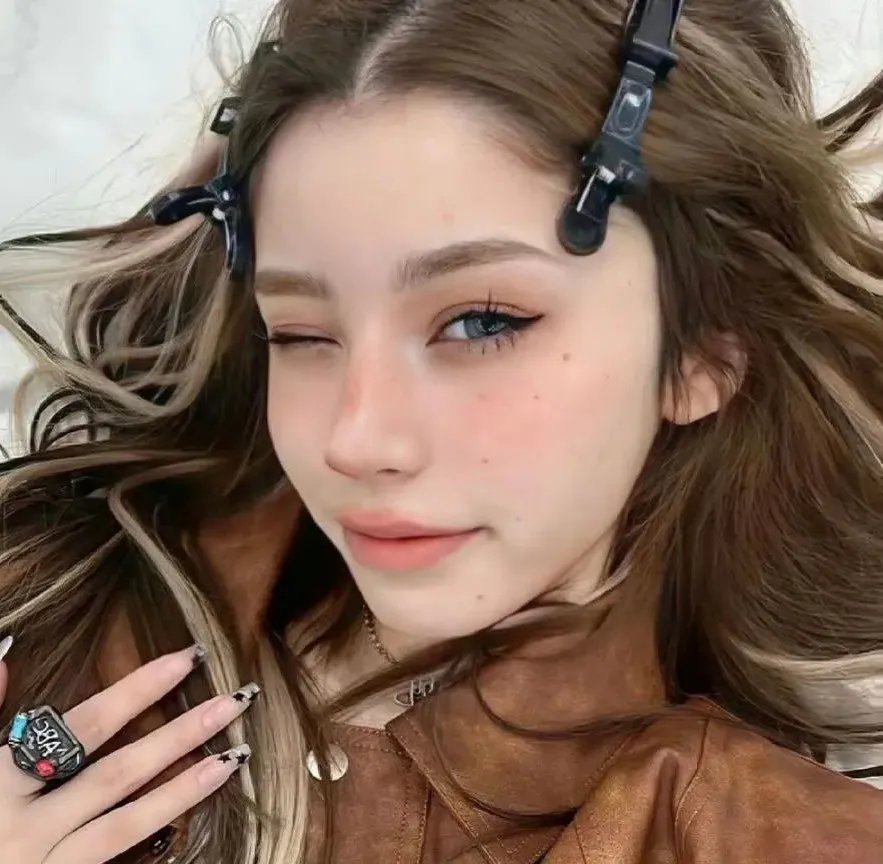 你,我和他
